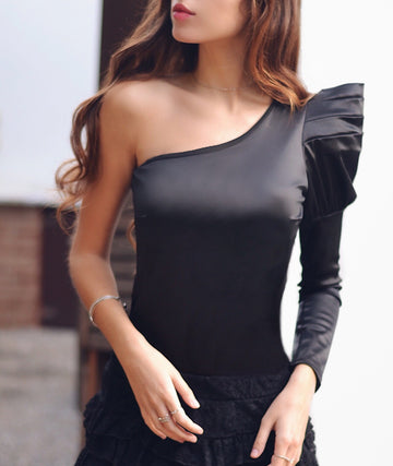 Body con una manga abullonada